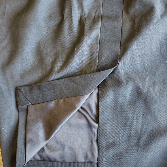 Stunning Ted Baker Sz 1 Black Pencil Skirt with Ribbon Detail and Front Slit - Picture 3 of 8